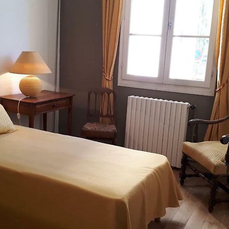 Appartement De Charme Au Coeur De La Vieille Ville Bergerac Luaran gambar